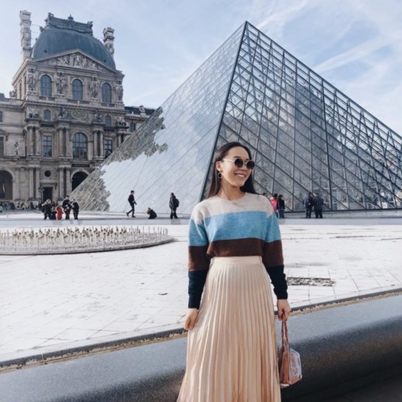 Meet your Posher, Catherine - Picture 2 of 3